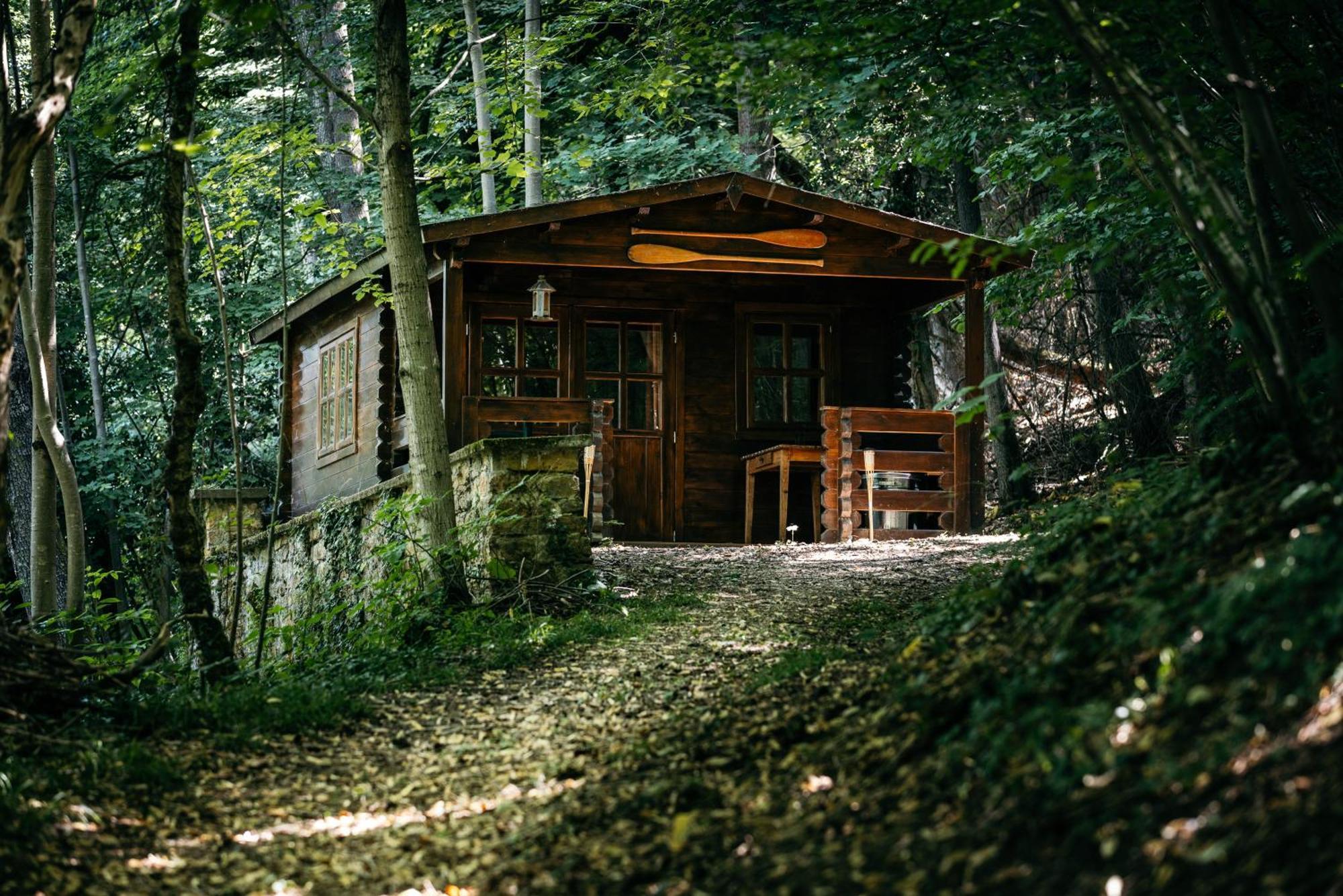 Lyon Country House I Cabanes Au Bord De La Saone Caluire-et-Cuire Exterior foto